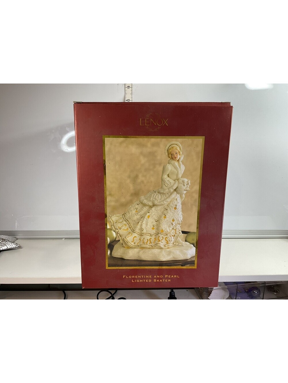 Lenox Florentine And Pearl Lighted Skater Figurine NEW